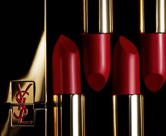 YSL圣罗兰纯口红 赋予女性的完美宣言|圣罗兰|口红_新浪时尚_新浪网