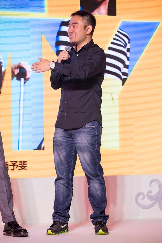 《情敌蜜月》张雨绮练拳击发泄情绪