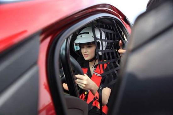 古力娜扎自曝愿接受开快车的真心坏男人|真心