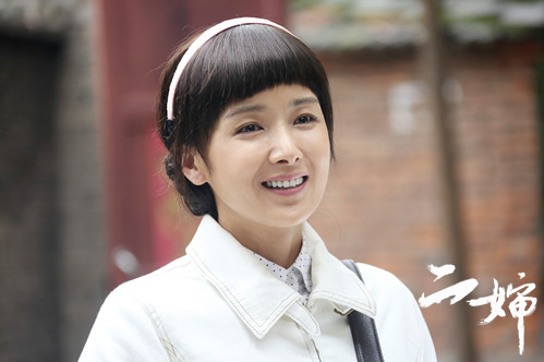 《二婶》开启暖心模式 黄曼为真善美代言