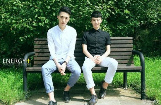 小胖子逆袭学霸男神 被称北大最帅双胞胎