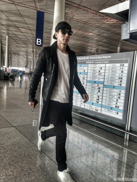 张亮飞厦门加盟《男人帮2》 或与朴海镇合作