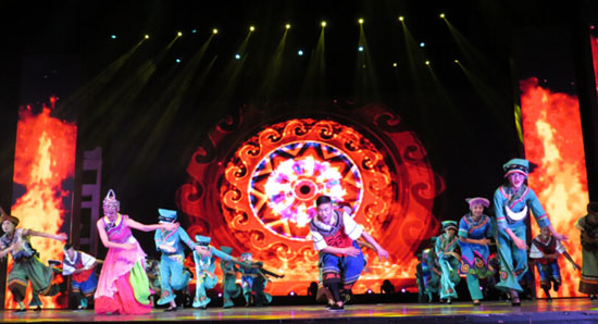 毕节彝族音乐舞蹈诗《索玛花开》震撼上演