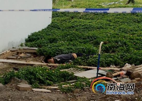 不明身份男子疑跳世纪大桥身亡