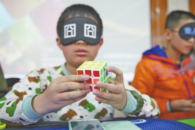 2014中国魔方联赛秋季公开赛昨日洛阳举行