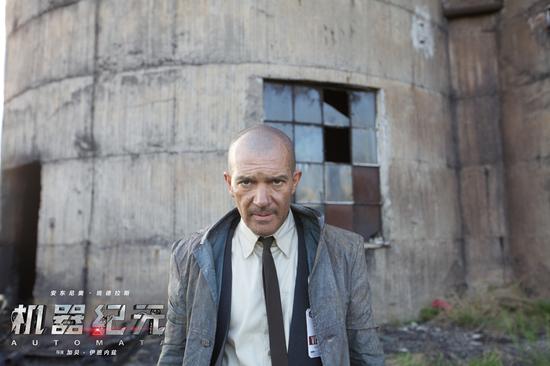 《机器纪元》班德拉斯落寞谈“戏梦人生”