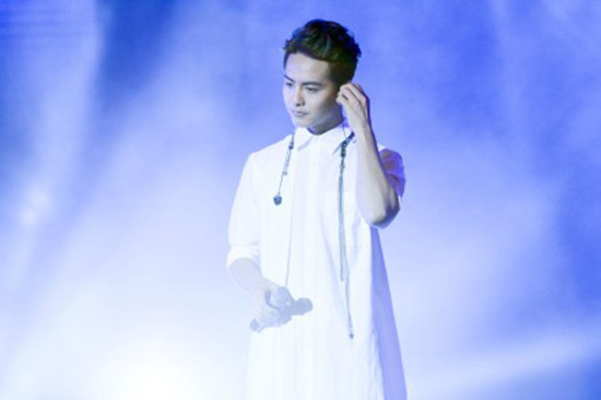 马天宇连开三场歌友会 千人合唱人气爆棚|歌友