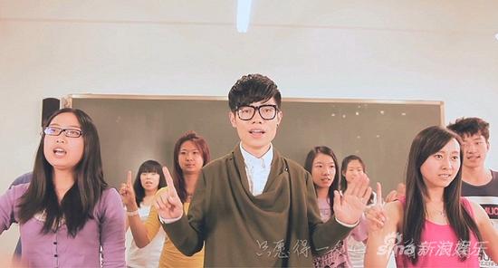 李行亮发手语版MV 呼吁关注残障弱势群体|李行