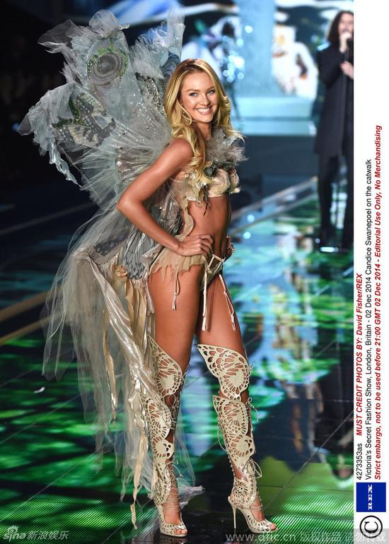 维密天使内衣大秀 超模化身甜美童话精灵