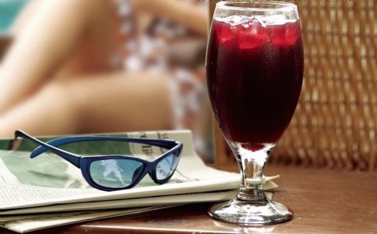 喝红酒加冰块是正统喝法么?|葡萄酒|加冰葡萄酒