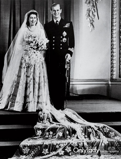 1947年，英国女王伊丽莎白二世婚纱