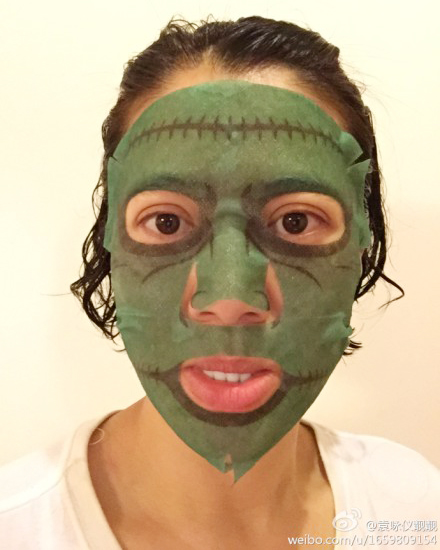 面膜or面具?袁咏仪带你尝鲜比变脸还酷的彩绘