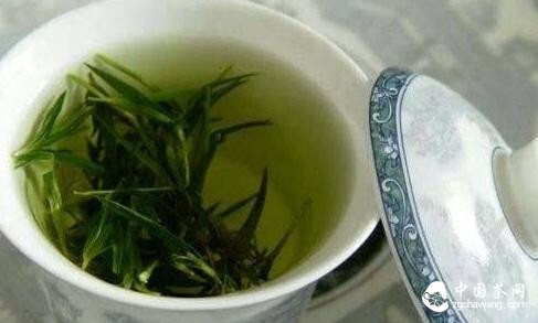 茶艺礼仪 茶艺师教你奉茶的技巧