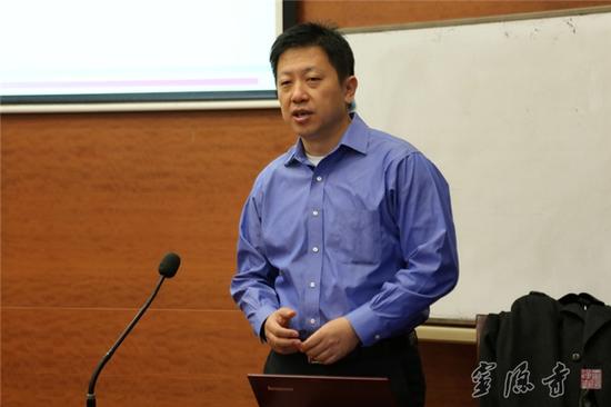 南开大学商学院吕峰教授主讲“人力资源管理”