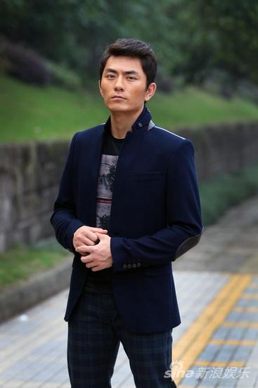 张宁江挺拔帅气