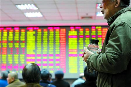 股市成交破万亿元 大盘虽收红个股跌多涨少