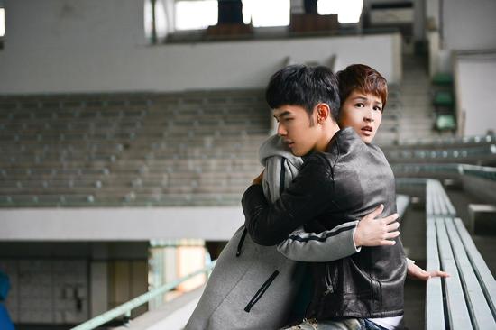 曾沛慈《不过失去了一点点》MV邀汪东城