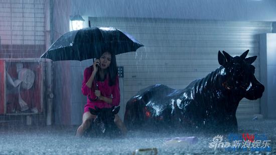 《早更》张梓琳遭白客劈腿 全国巡回获赞