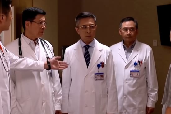 《青年医生》郑玉被赞风骨铮铮老而弥坚