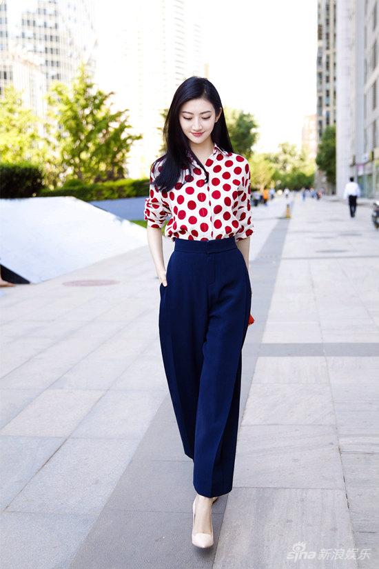 景甜:26岁开启从容模式 没想过谈恋爱