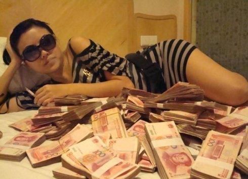 揭秘美加州中国“情妇村” 豪宅豪车美女扎堆