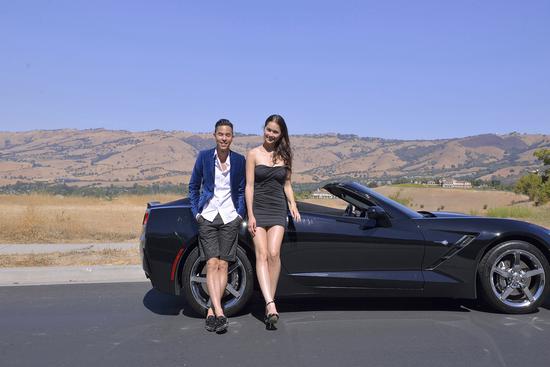 柯有伦胞弟牵线邂逅火辣柯女郎“交朋友”