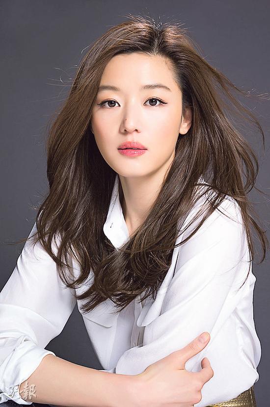 陈奕迅讲全智贤害羞脸红 浮夸为哥哥而写