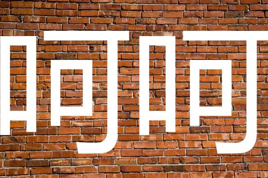 让他们打着我们刷微博