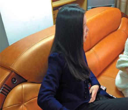 老总摸屁股_宝宝红屁股图片