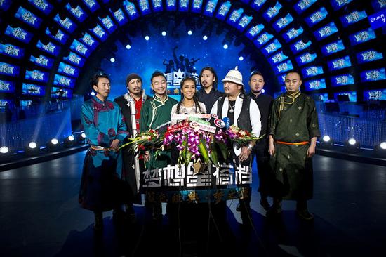 吉克隽逸携手杭盖乐队亮相《梦想星搭档》