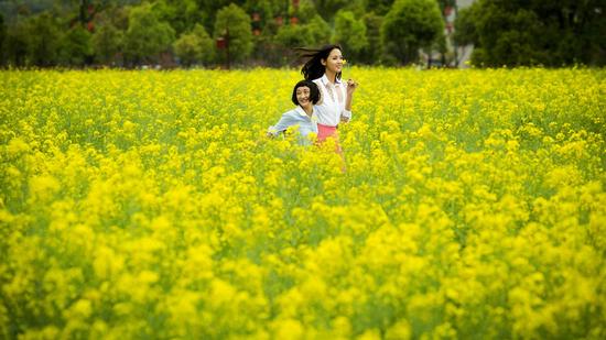 《早更女友》张梓琳成最仗义闺蜜