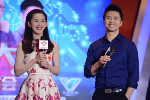 章泽天否认是学渣:最难接受就是挂科作弊