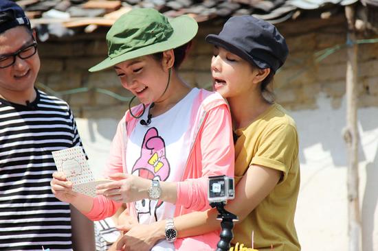 《囍从天降》Ella陈嘉桦喜欢裸体做家务