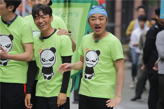 跑男王宝强撕名牌环节兽性大发成赢家