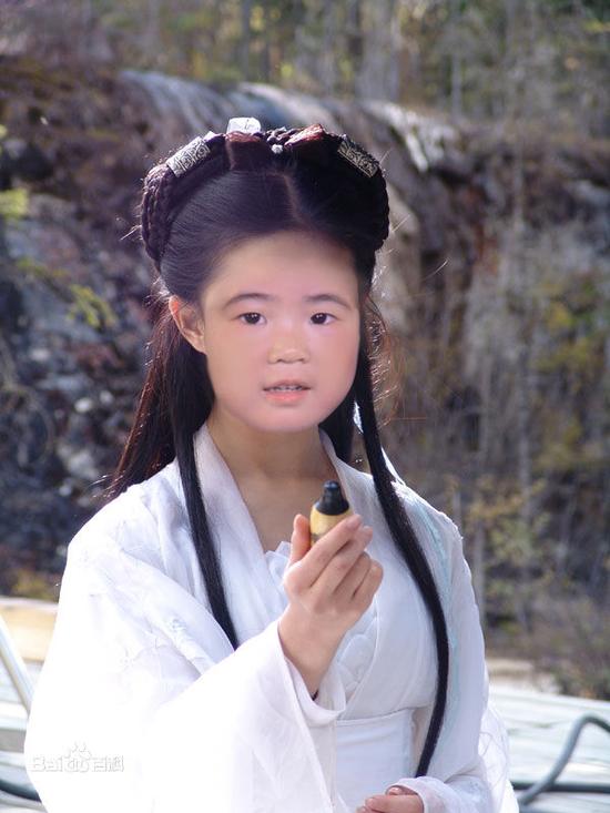 姐姐grace版小龙女:嘟嘟脸呆萌