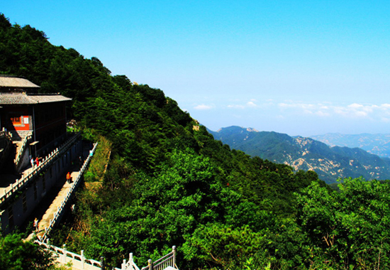 五岳独尊泰山