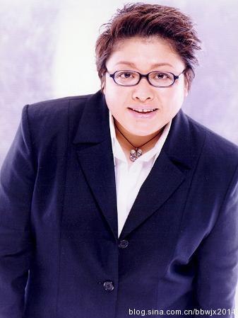 韩红