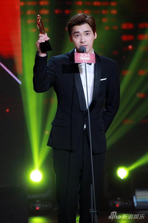 李易峰成当晚最大赢家