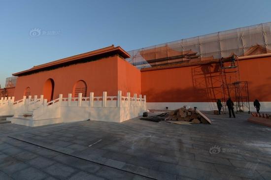 上海市区现山寨“天安门” 12天建成