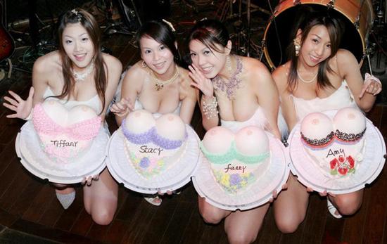 女F4成员当艺人助理 曾被讽：干脆当妓女