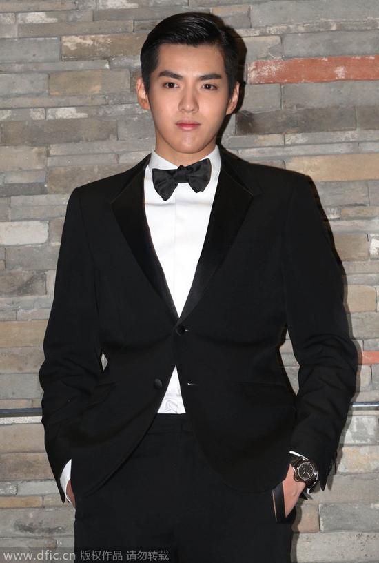 颜好腿长又会穿吴亦凡能不能给别人留条活路