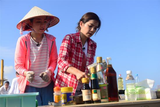 囍从天降Selina变鱼贩 Ella称婆婆像亲妈