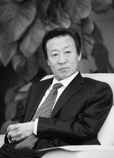 大庆落马书记儿子被指在北大挂科多门仍获保研