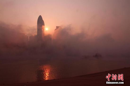宜昌三峡两坝现云雾景观 宛如仙境