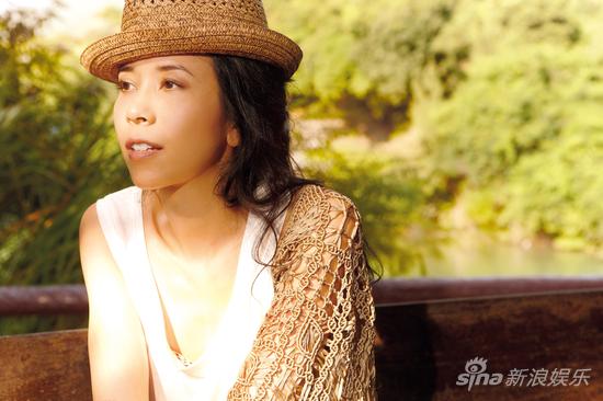 莫文蔚结束旅行发新专辑 暂无造人计划