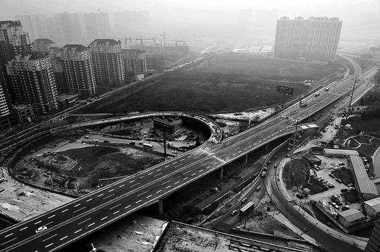 太白南路与丈八路立交南北向通车