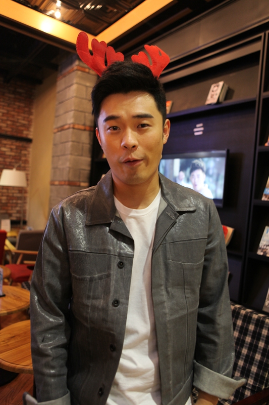 《微爱》上映3日票房冲亿 顾长卫转型获赞