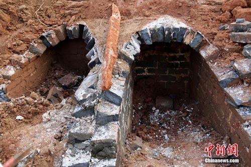 宜昌现明代青砖双室墓 或为夫妻同坟异穴合葬