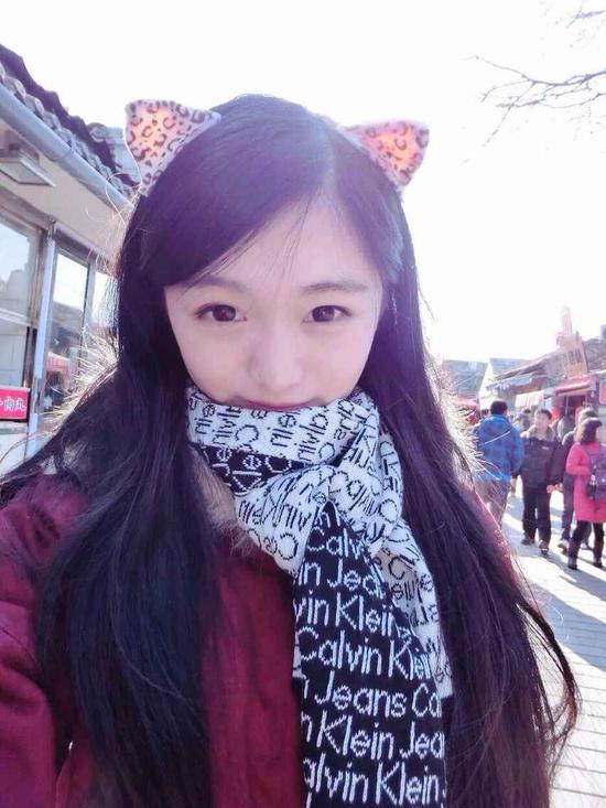 “小龙女替身”现身灰姑娘 为陈妍希正名