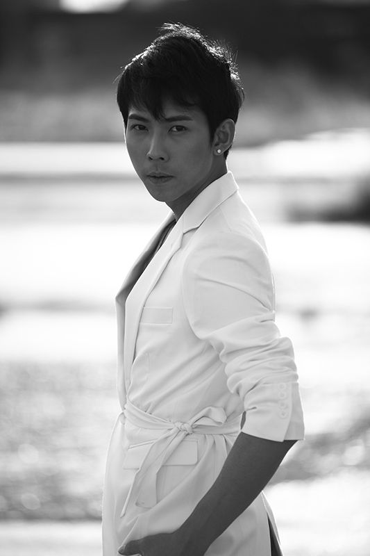 《谍莲花》青阳爆料:片场大家“睡”巴图